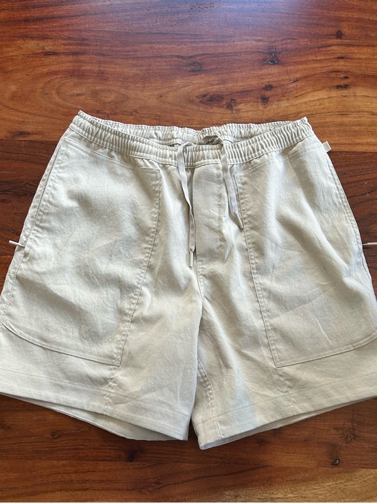 lululemon athletica Other - Men’s lululemon lightweight shorts